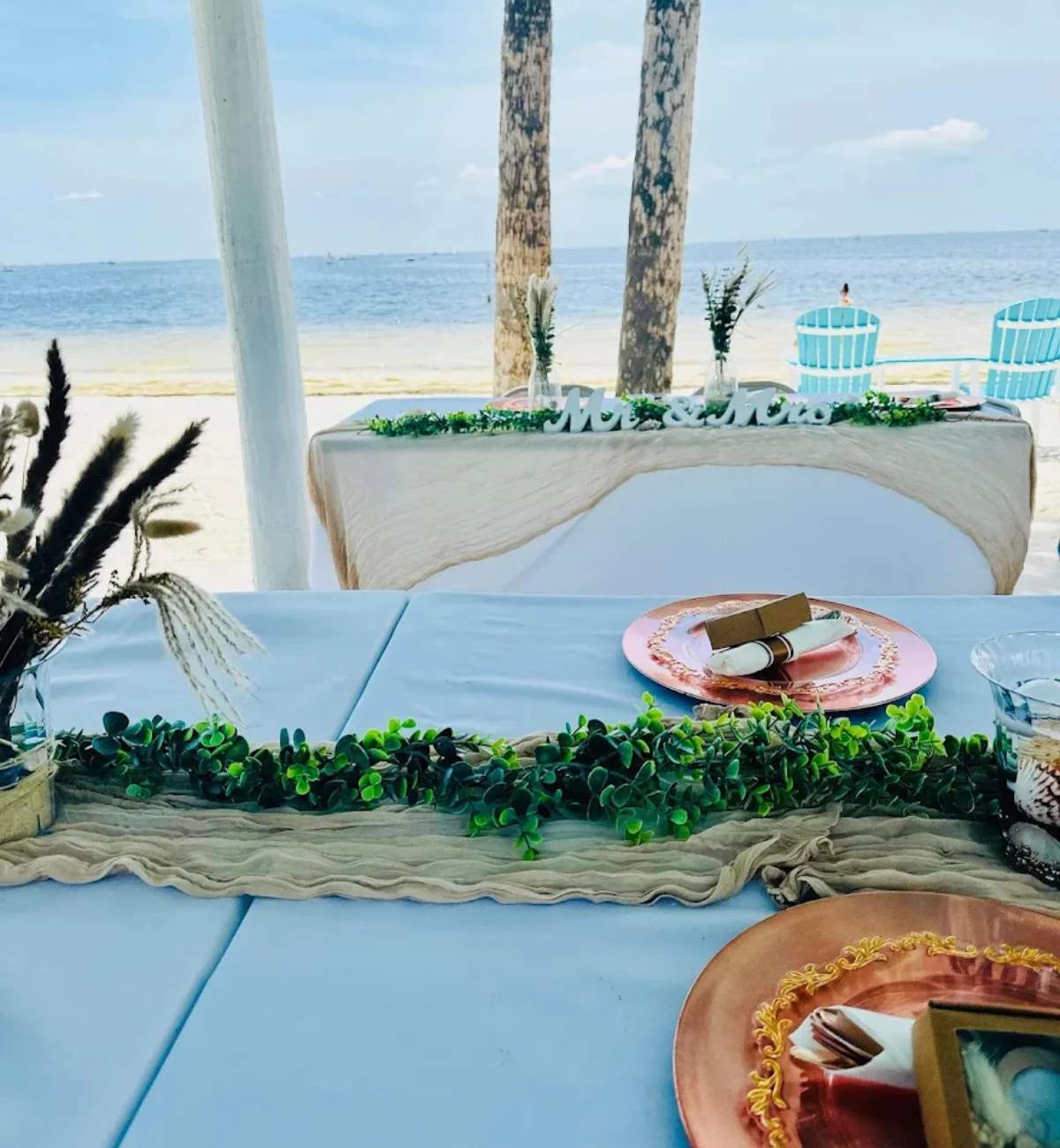 Oceanfront Dining Tablescapes